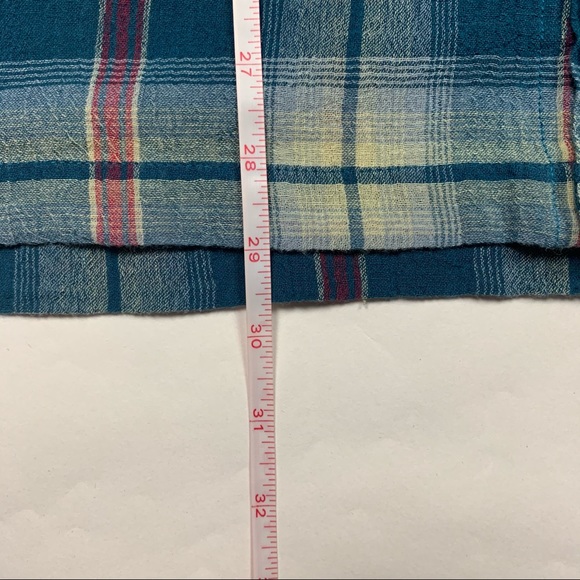 Woolrich Plaid Button Up Shirt Medium - Picture 9 of 12